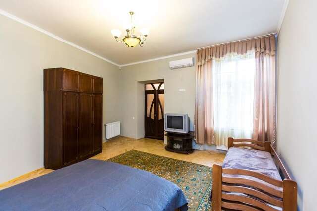 Апартаменты APARTMENTS on SHOLOM ALEICHEM Львов-51